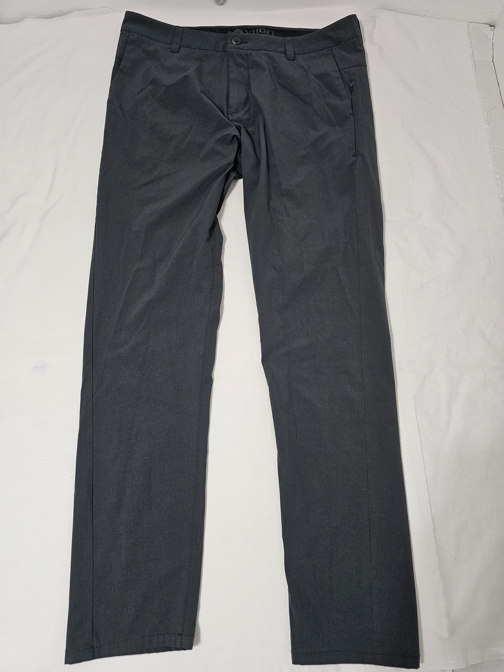 Vuori V431 Meta Pants Men's 34x31 Gray Performance Stretch Chino Travel Golf